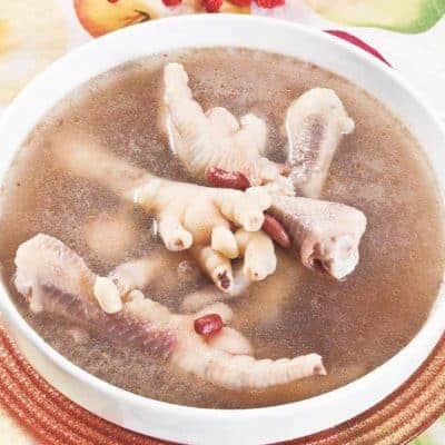 Stewed Chicken Feet with Cowpea and Peanut Recipe