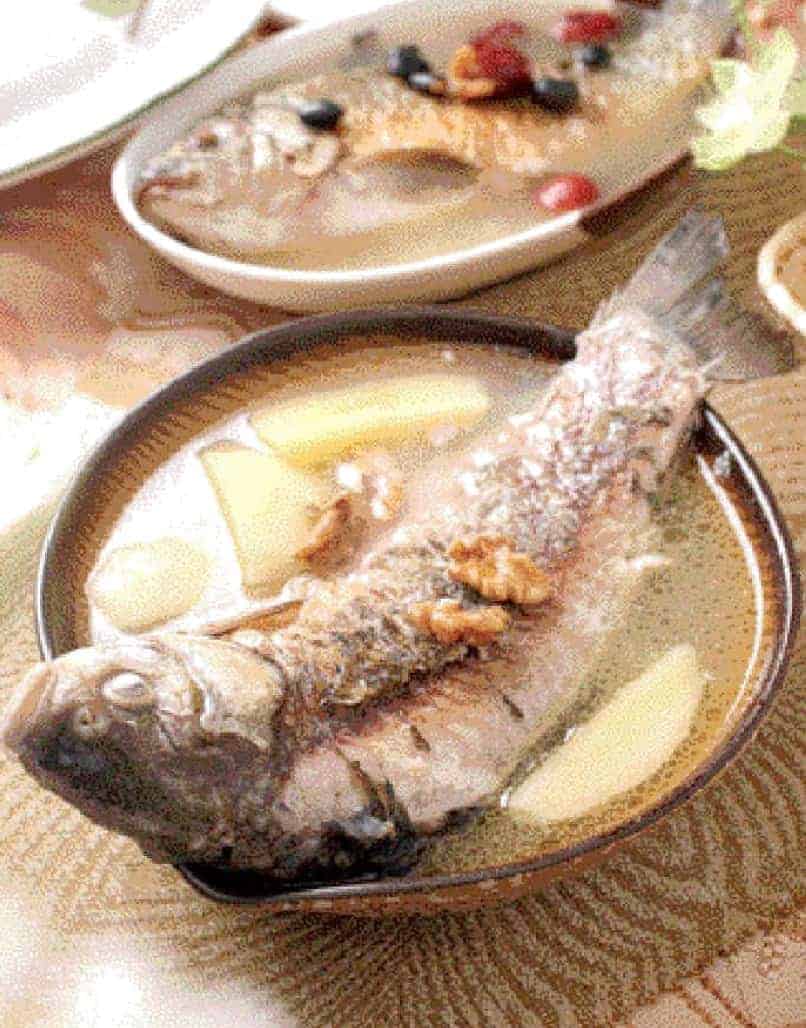Apple Walnut Carp Fish Soup Recipe