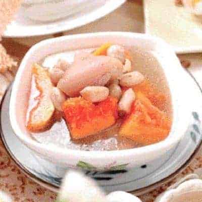 Pawpaw Prok Trotter Soup Recipe