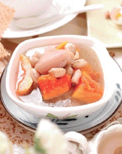 Pawpaw Prok Trotter Soup Recipe