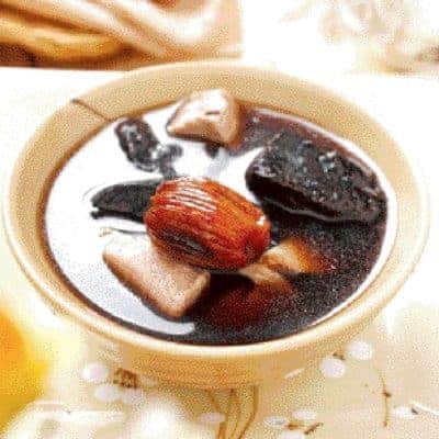 Platycladi Seed and Rehmannia Pork Soup Recipe