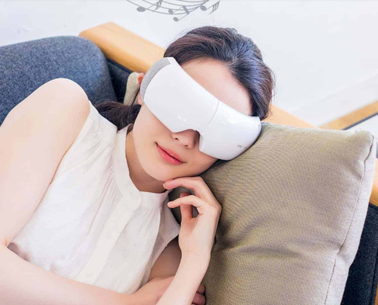 How to Choose the Best Electric Eye Massager