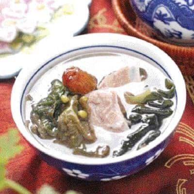 Kelp and Green Beans Pork Ribs Soup Recipe