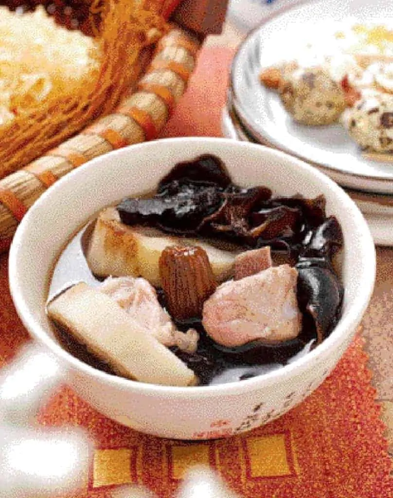 Lotus Root And Pork Ribs Soup Recipe | My Chinese Recipes