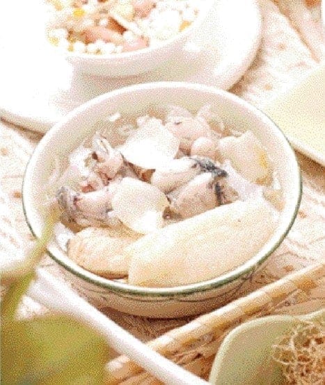 Bamboo Fungus and Lily Bulb Frog Soup Recipe