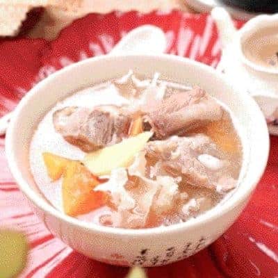 Pork Ribs and White Fungus Pawpaw Soup Recipe