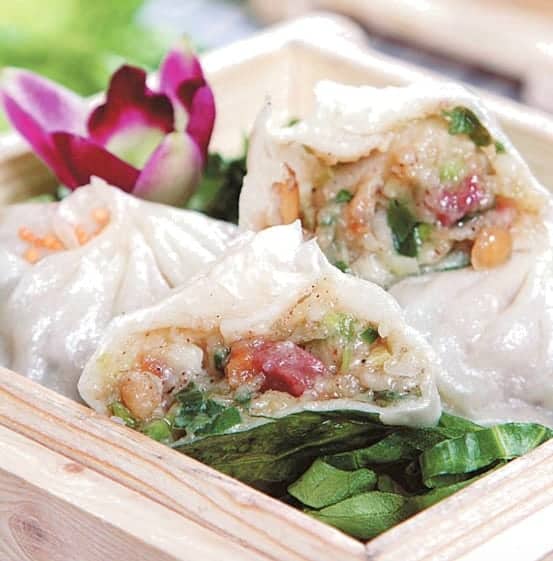 Steamed Sausage and Pork Buns Recipe