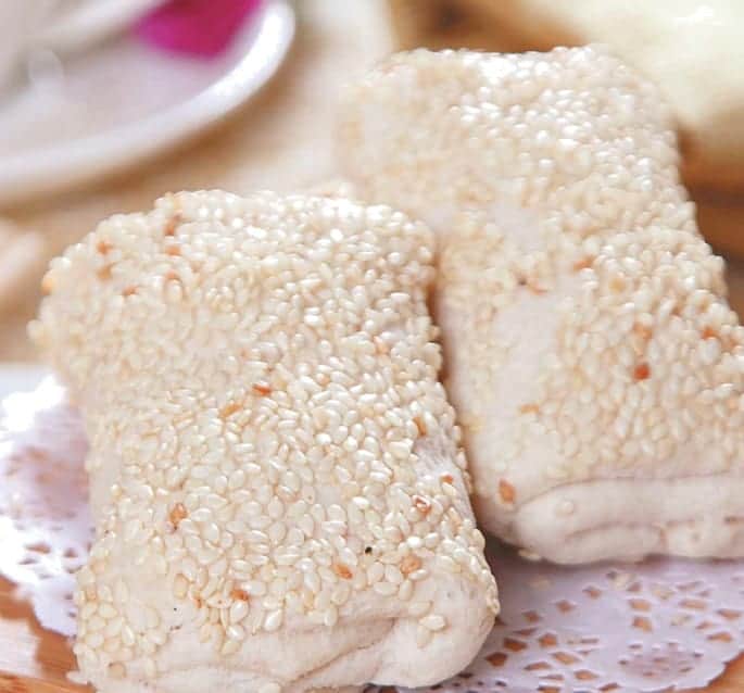 Lotus Paste White Sesame Pastry Recipe