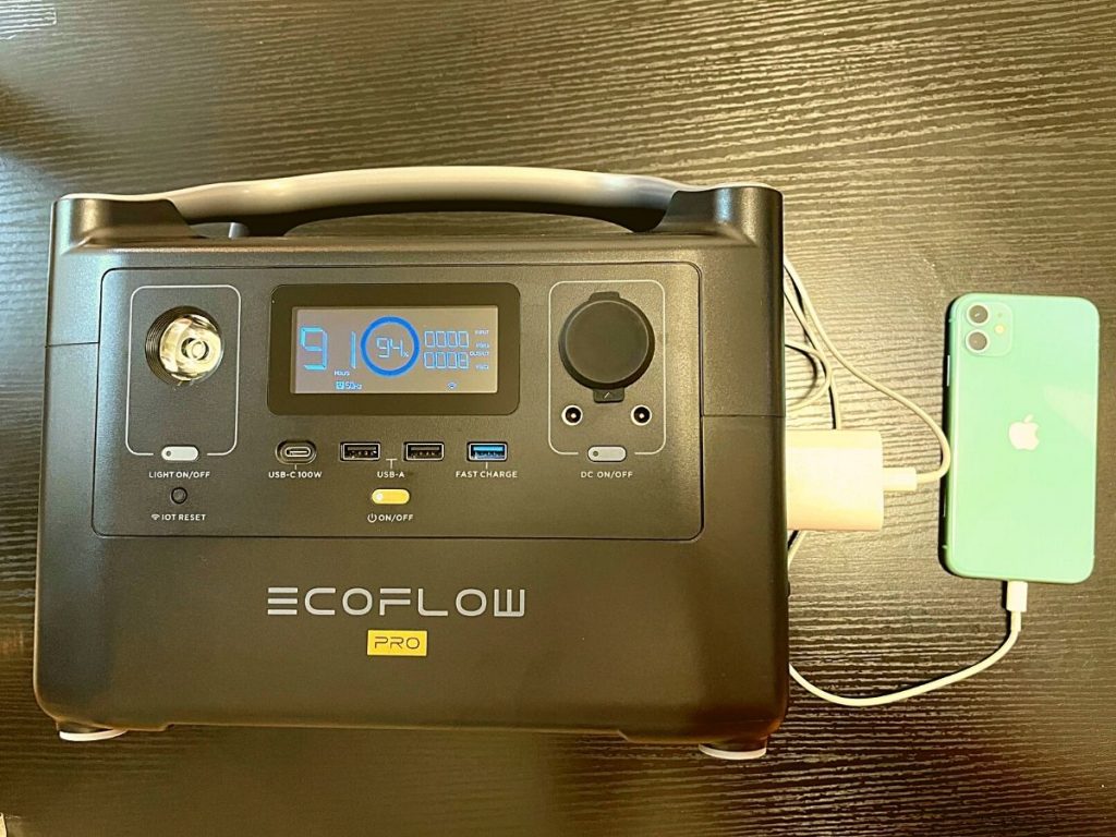 Ecoflow River pro for portable charger with iphone12