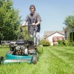 Best Gas Powered Lawn Mower Reviews and Guide