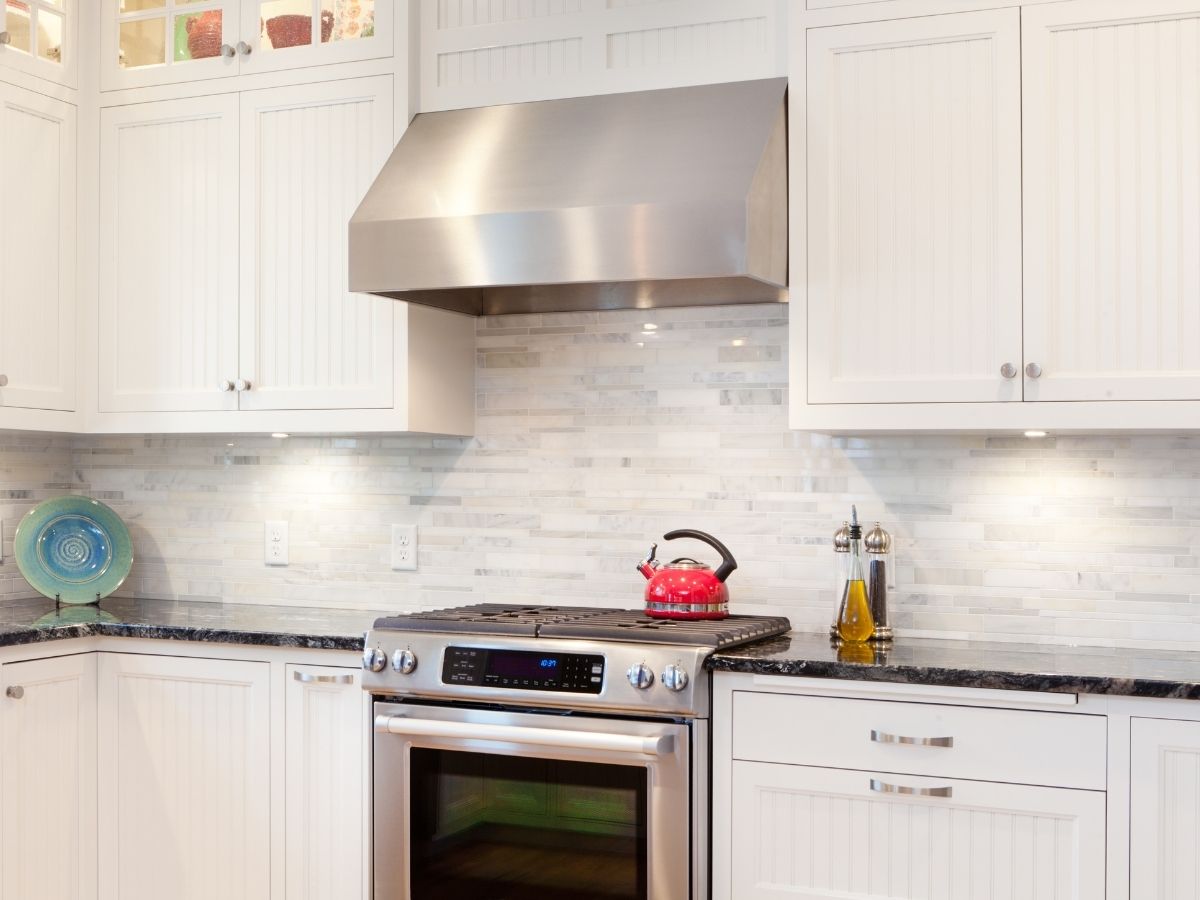 Best Under Cabinet Range Hoods Reviews