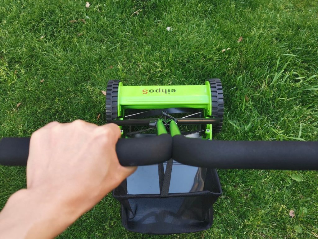 Self propelled Lawn Mower