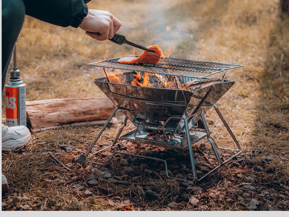 10 Best Large Grills Reviews and Buying Guide
