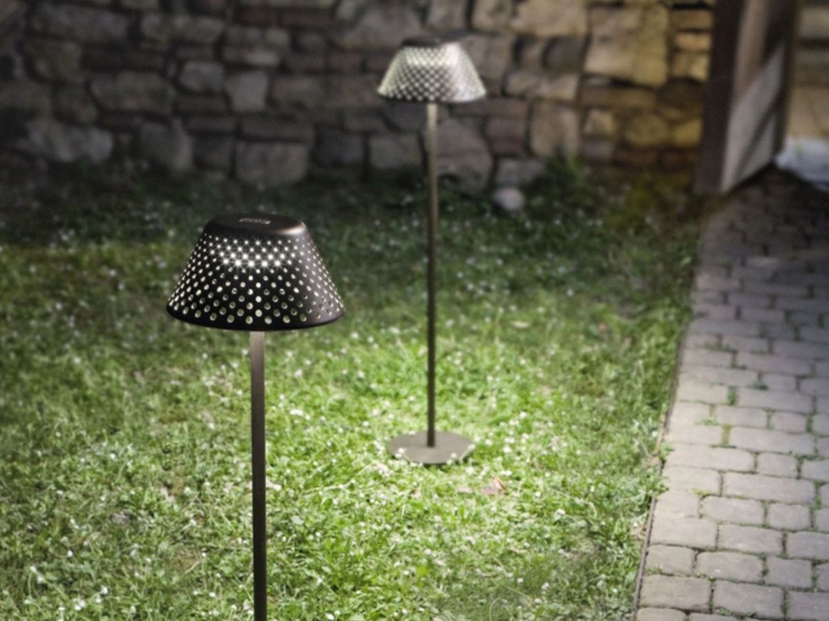 Top 10 Best Lamp Post Lights Reviews and Buying Guide