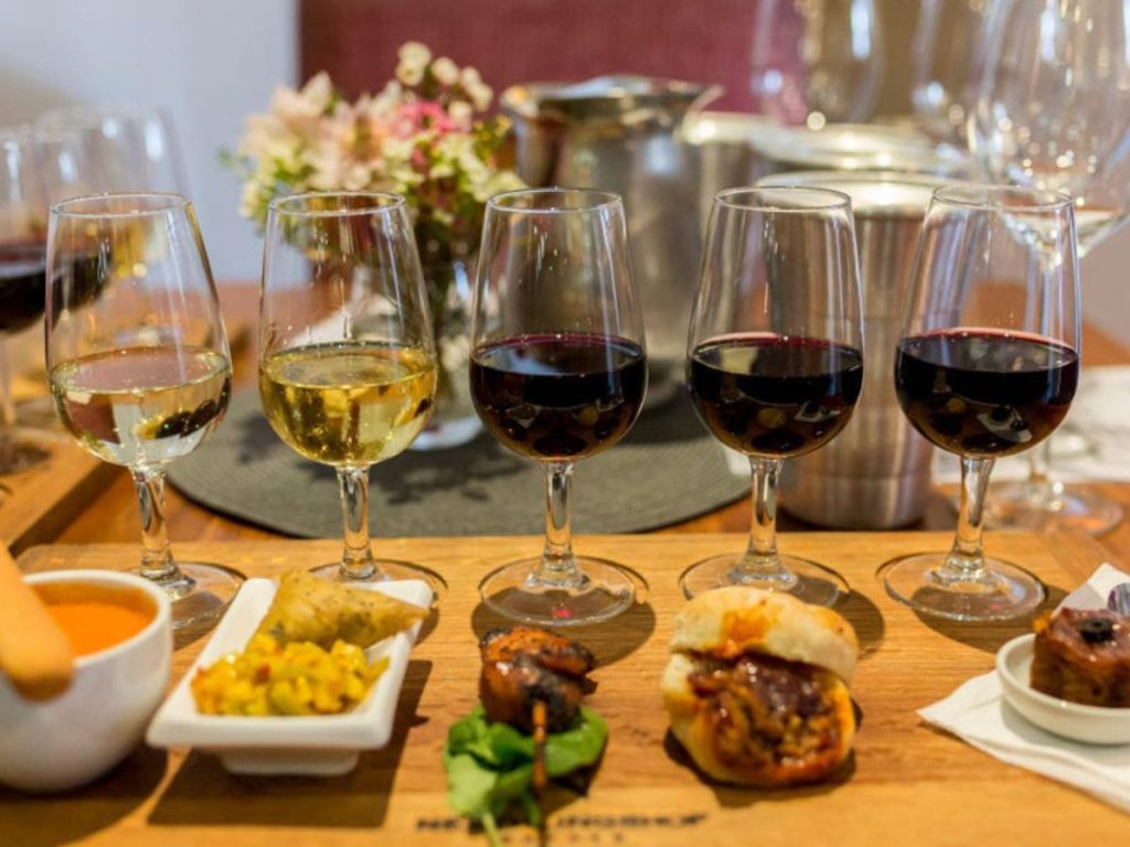 The Complete Dining Experience2